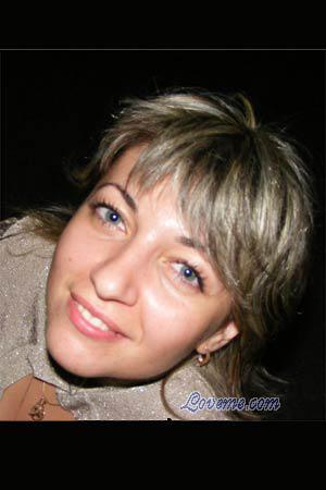 117504 - Alena Age: 34 - Russia