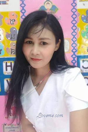 210567 - Thansiri Age: 46 - Thailand