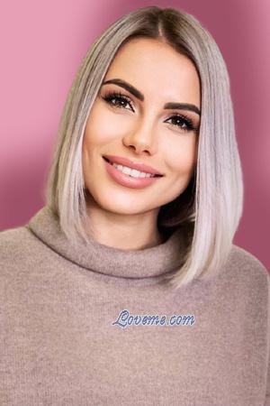 211217 - Alina Age: 29 - Ukraine