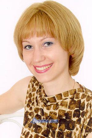 61492 - Yulia Age: 30 - Russia