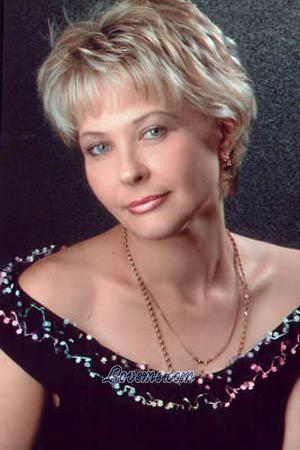 65185 - Svetlana Age: 47 - Russia